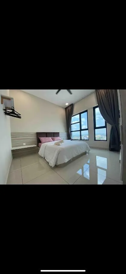 公寓 8Pax/Ong Kim Wee@Staycationbygm/4Mins Jonker Malacca 马来西亚